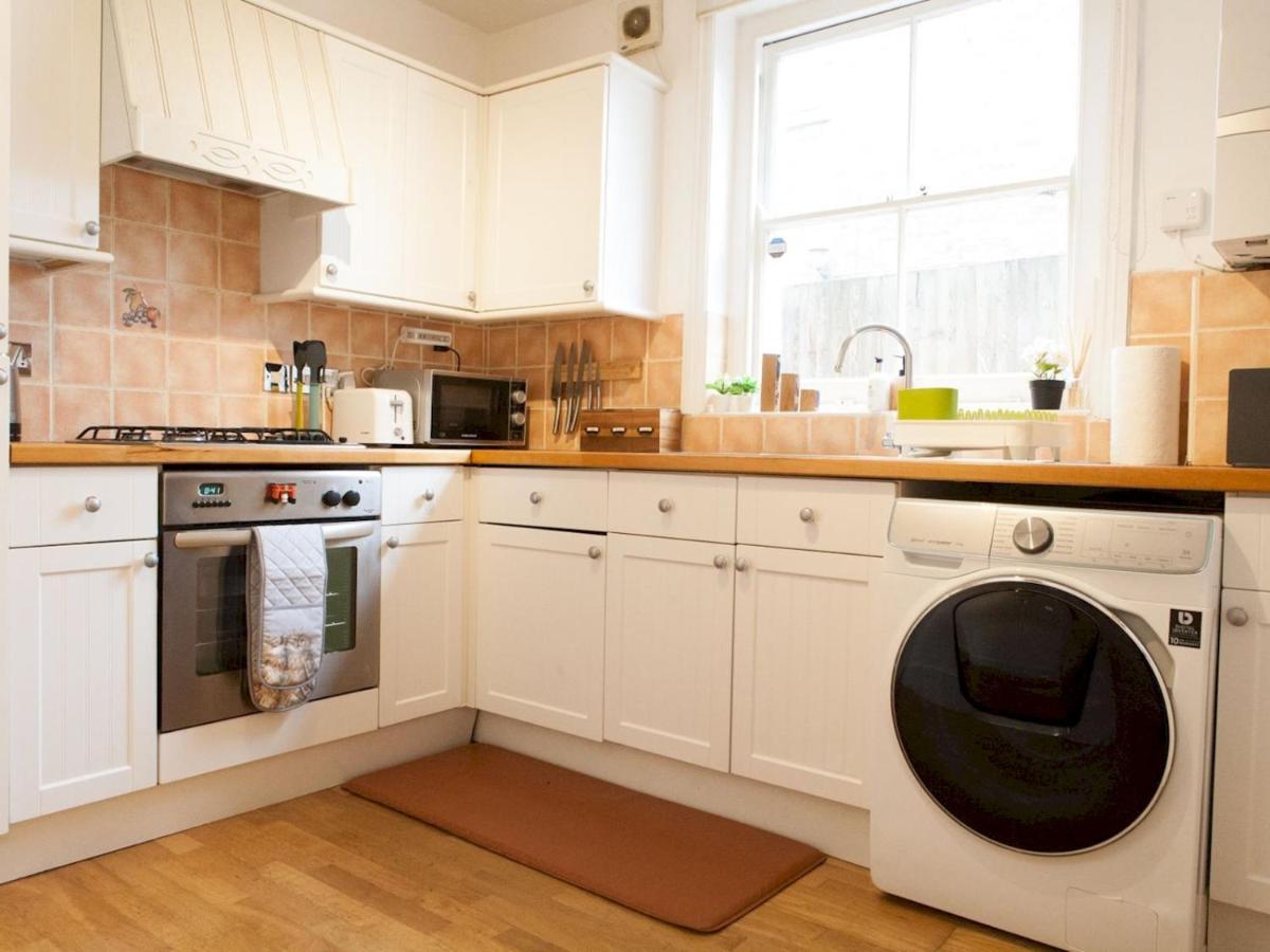 Pass The Keys Garden Apartment In Stockwell Лондон Екстер'єр фото