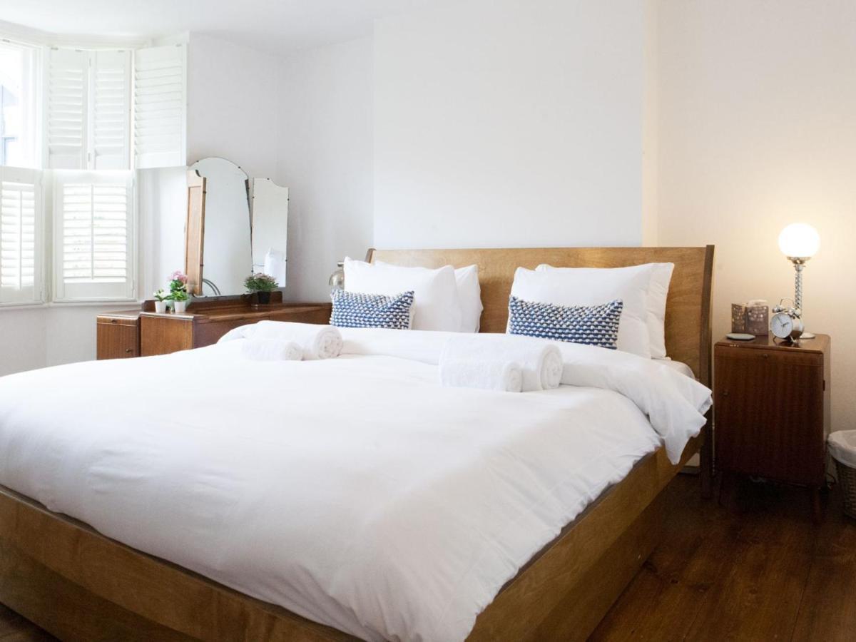 Pass The Keys Garden Apartment In Stockwell Лондон Екстер'єр фото