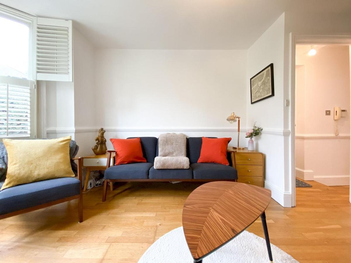 Pass The Keys Garden Apartment In Stockwell Лондон Екстер'єр фото